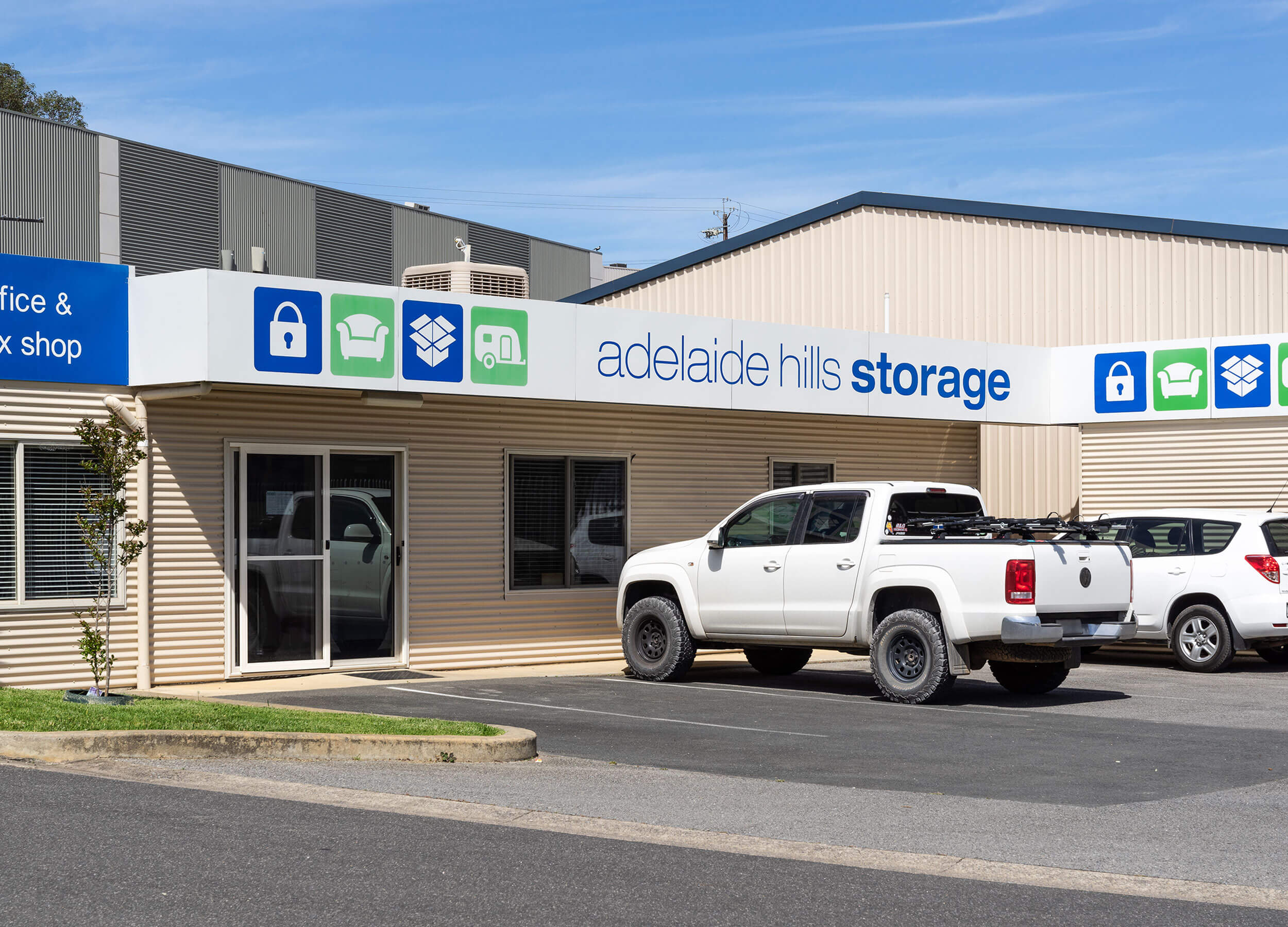 Adelaide Hills Storage front office and car park
